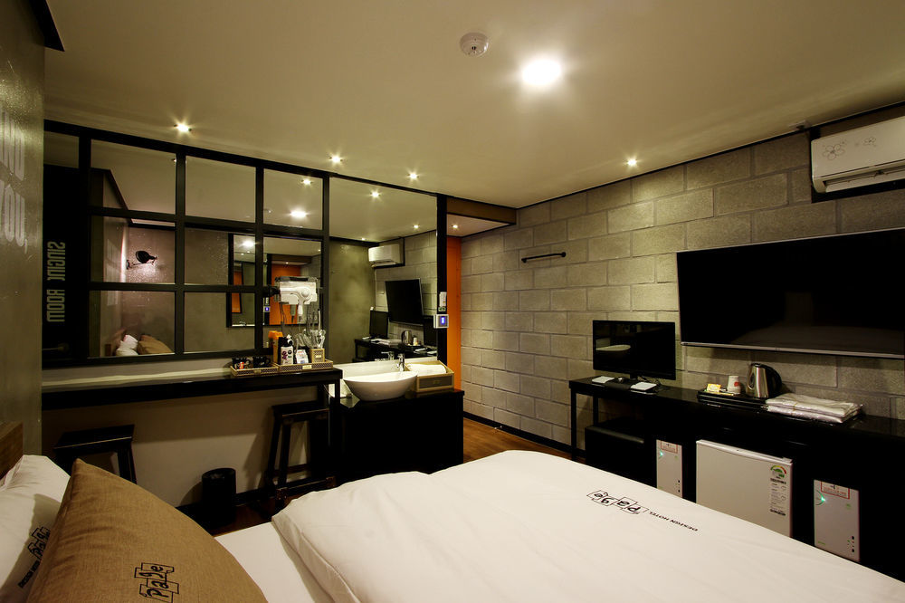 Daejeon Page Hotel Екстер'єр фото