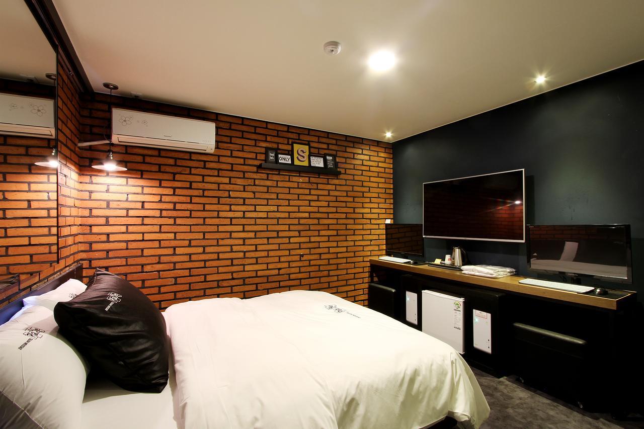 Daejeon Page Hotel Екстер'єр фото